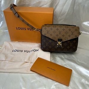 Louis Vuitton Pochette Métis